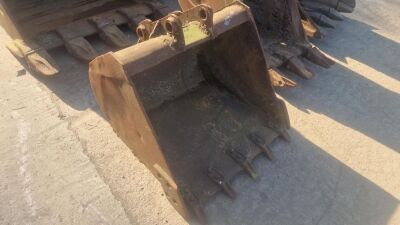 35" Bucket - 45mm Pins