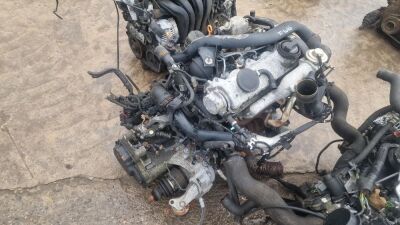 VW Caddy Engine & Gearbox