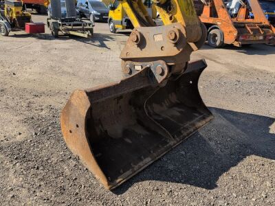 2022 Komatsu PC210LC-11EO Excavator - 14