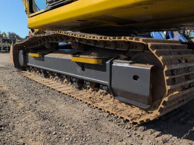 2022 Komatsu PC210LC-11EO Excavator - 24