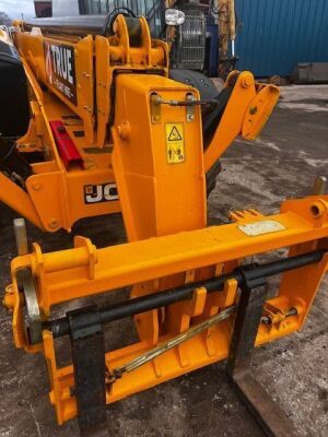 2019 JCB 540-140 Telehandler - 10