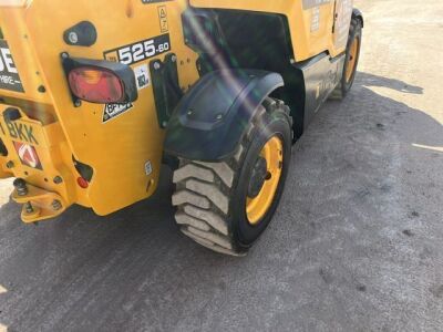 2022 JCB 525-60 Telehandler - 4