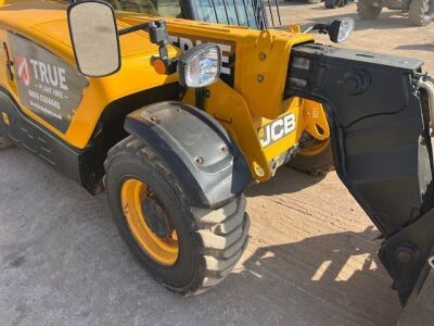 2022 JCB 525-60 Telehandler - 10
