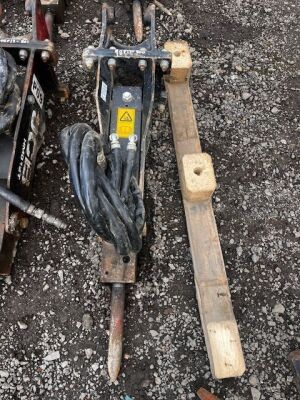 2022 JCB HMO12t Breaker - 30mm Pins