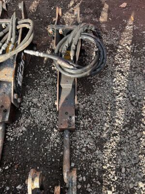 JCB HMO12t Breaker - 30mm Pins
