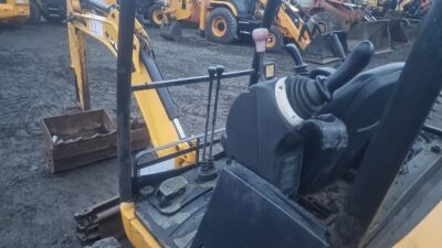 JCB 8018 Mini Digger - 9