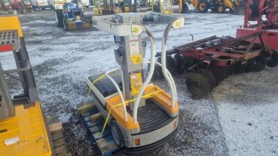 2012 24v Wave WAV50-118 Mobile Elevation Work Platform