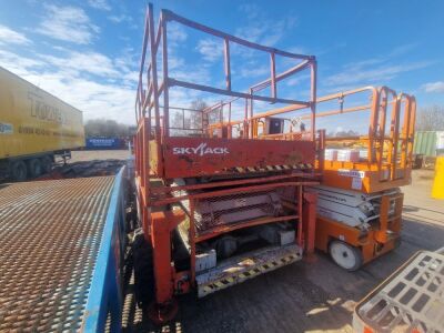 2004 SJ 8831 Skyjack Diesel Scissor Lift