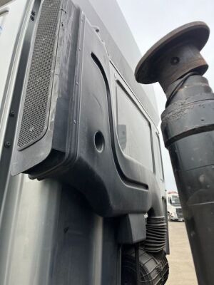 2019 DAF CF530 8x4 Rear Steer Crane Flat Rigid - 6
