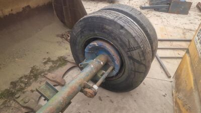 Peak Axle Drum Brakes 4x Tyres - 4