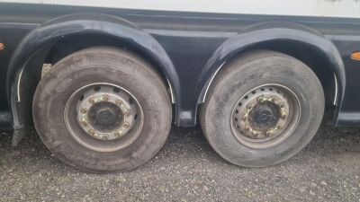 2007 DonBur Tandem Axle Trailer - 4