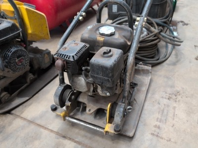 Bomag BVP 18/45 Petrol Wacker Plate - 2