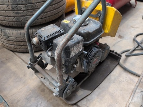 Wacker Neuson BPS 1340 Petrol Wacker Plate