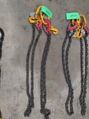 2 x 1.8m Lifting Chains with Choker