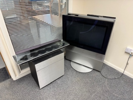 Bang & Olufsen TV Media Centre