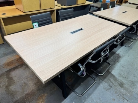 Meeting Room Table & 4x Chairs