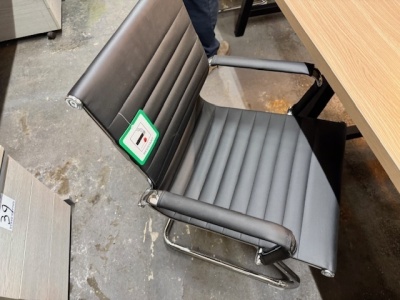 Meeting Room Table & 4x Chairs - 3