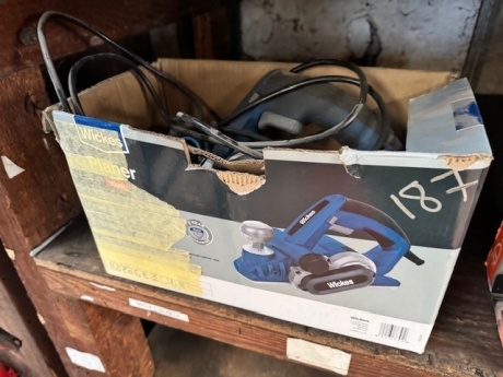 Wickes 240V Planer