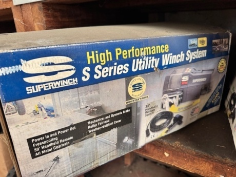 Unused Superwinch S5000 12v Winch