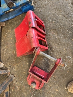 2x Wheel Chocks & Tow Ball Bracket