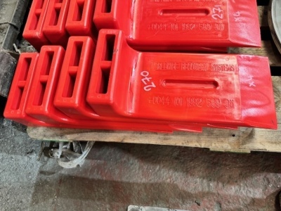 4x New & Unused Wheel Sledges