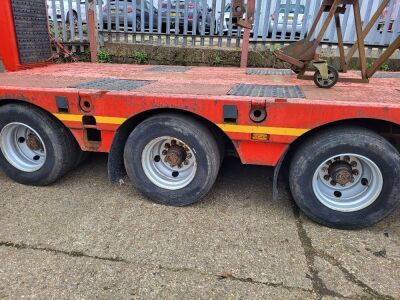 2017 Gurlesenyil Triaxle 60ft Extender Stepframe Low Loader  - 4