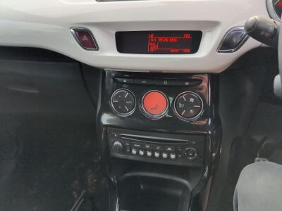 2015 Citroen DS3 PureTech Dstyle ICE S/S Car - 10