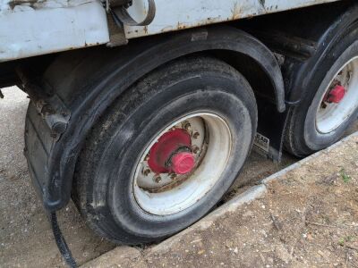 1989 SDC Triaxle Curtainside Trailer - 11
