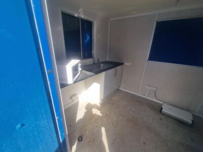 20ft x 8ft 50/50 Split Site Cabin - 6