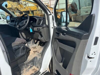 2021 Ford Transit Custom T300 Crew Van - 10
