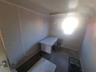 20ft x 8ft Site Cabin - 8