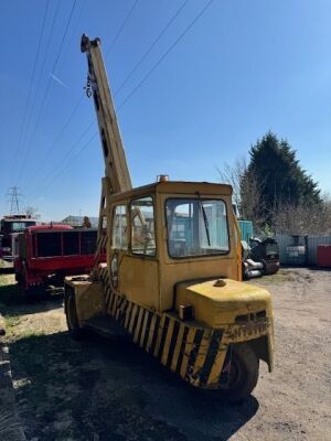 Hyster Crane