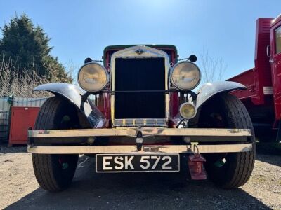 1932 Diamond T Model 210 LHD 4x2 Rigid - 4