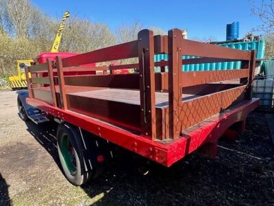 1932 Diamond T Model 210 LHD 4x2 Rigid - 9