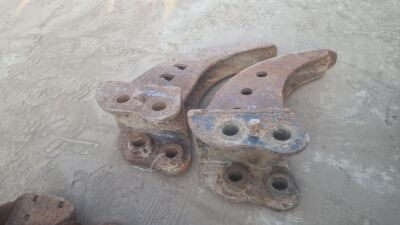 2x Ripper Teeth - 30mm Pins - 3