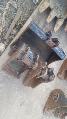 3x Buckets - 30mm Pins - 3
