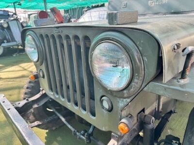 Willys Jeep - 16