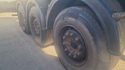2001 M&G FAC27H Triaxle Flat Trailer - 15