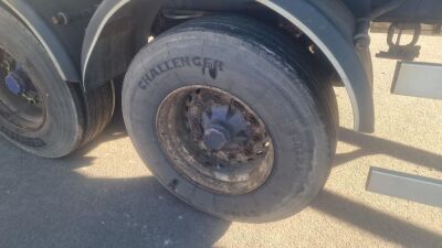 2007 SDC Triaxle Flat Trailer - 9