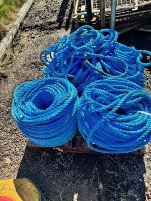 3 Spools of Rope