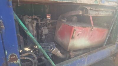 Trommel Including Feed Hopper - 8