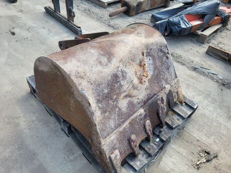 3ft Digging Bucket