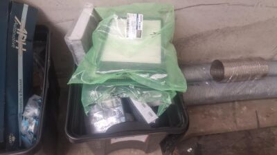 Quantity of Service Parts - 3