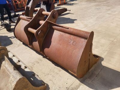 7ft Ditching Bucket - 90mm Pins - 3