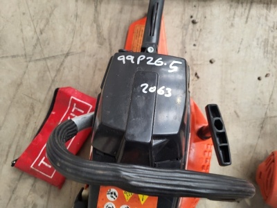 Bu-Ko 2 Stroke Petrol Chainsaw - 3