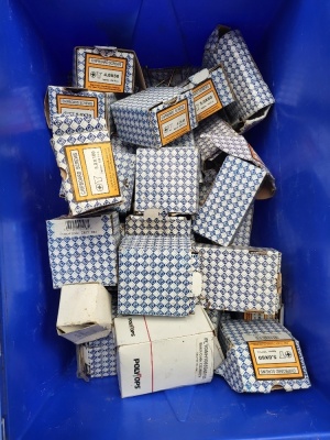 Qty of Self Tapping Screws