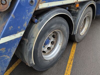 2011 Scania P400 6x2 Telescopic Skip Loader - 11