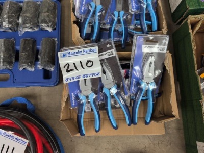 6 x Pliers