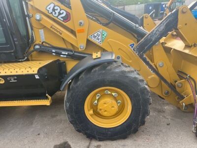2022 CAT 432-07 Backhoe Loader - 9