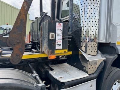 2014 DAF CF400 8x4 Big Hook Loader - 14